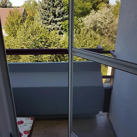 Szikora Apartman, Чопак