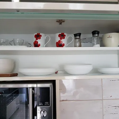 Szikora Apartman, *