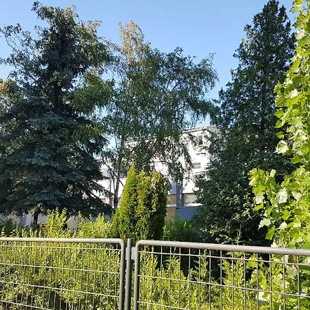 Szikora Apartman, *