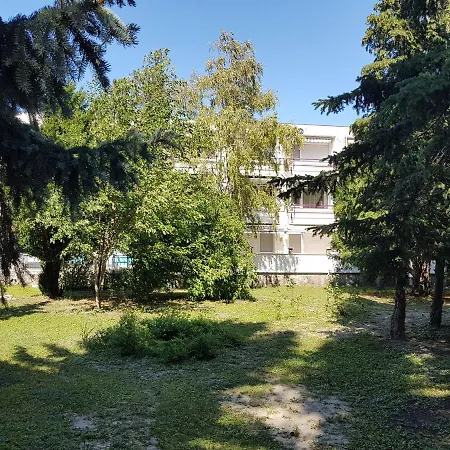 Szikora Apartman, Апартаменты *